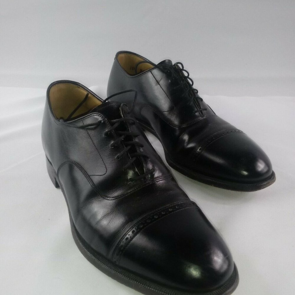 JOHNSTON & MURPHY Black Leather Brogue Cap Toe